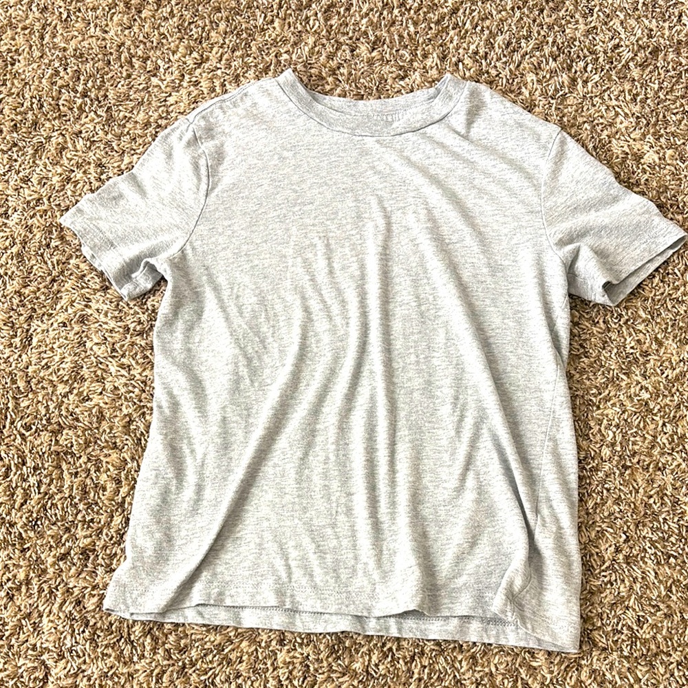 Old Navy Boys’ Casual Gray T-Shirt